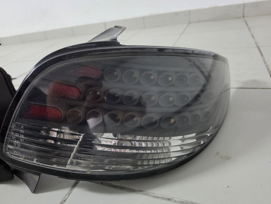Farolins Led Peugeot 206