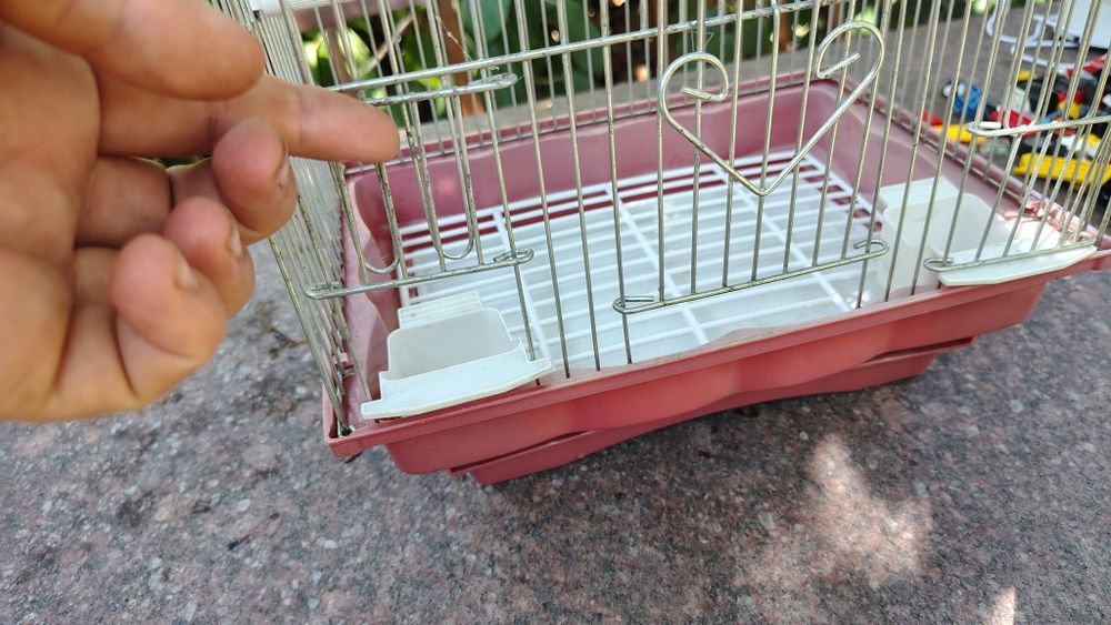 Клітка для папуг