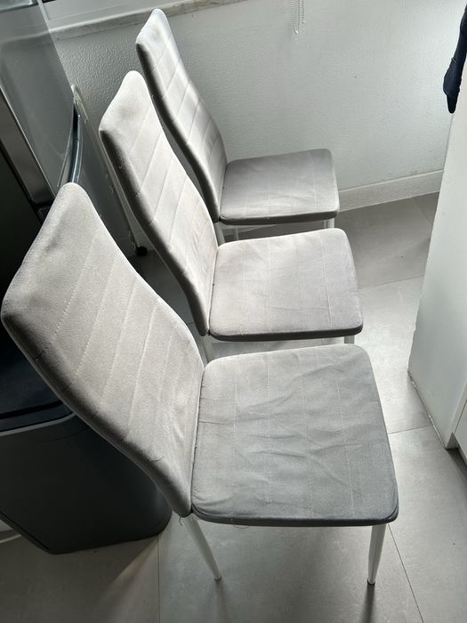 Cadeiras cozinha/sala para despachar 20€