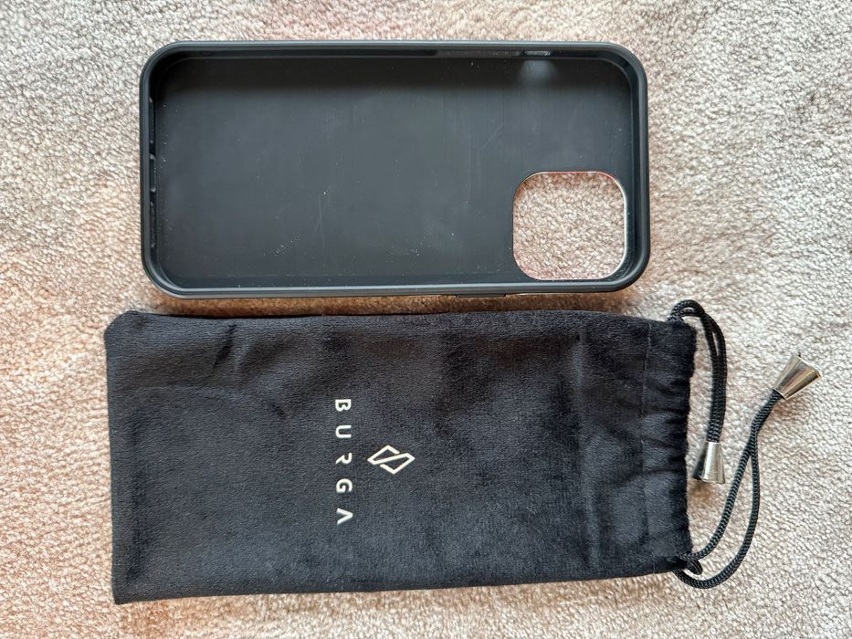 Capa Burga Vigilant (MagSafe) iPhone 12 Pro Max — Como nova