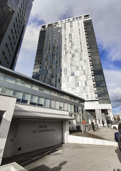 Паркоместо в подземном паркинге ЖК Ультра Ботсад