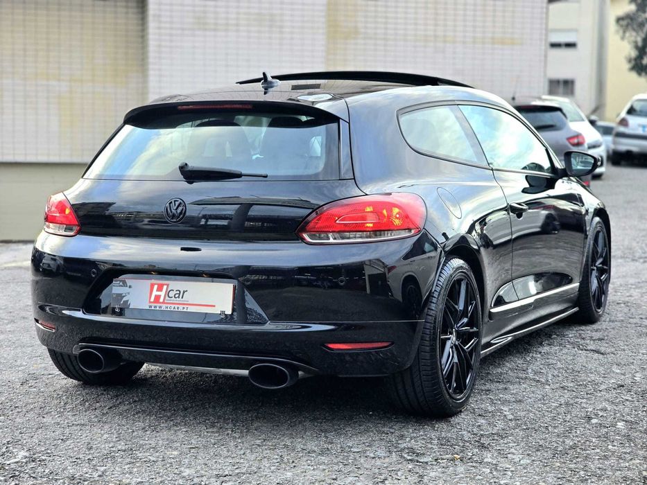 Volkswagen Scirocco 2.0Tdi 140cv "Look R"