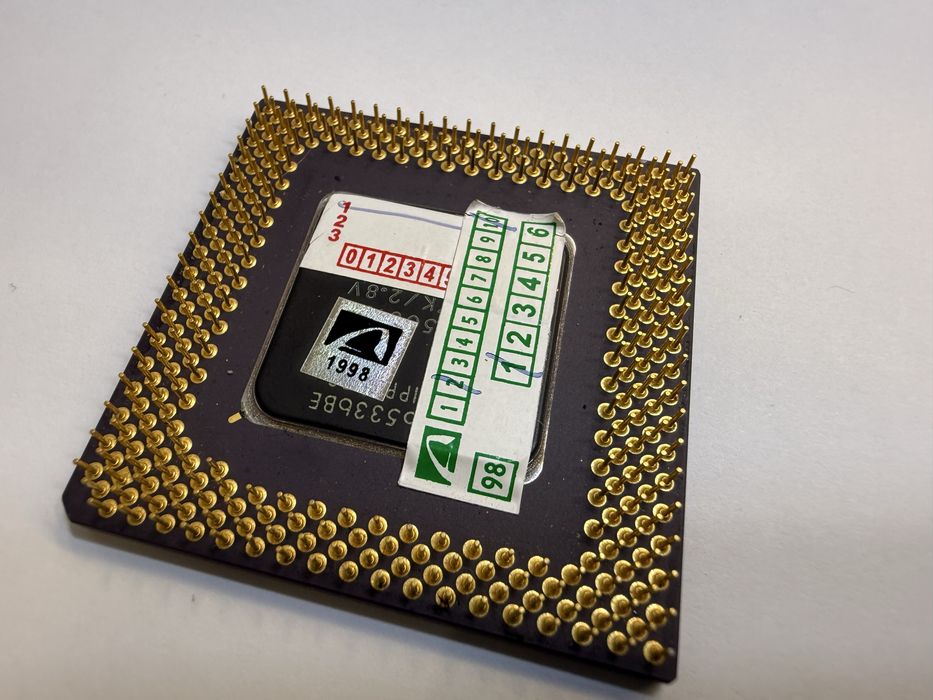 Procesor Intel Pentium MMX 166MHz Socket 7 Retro PC (SL27K)