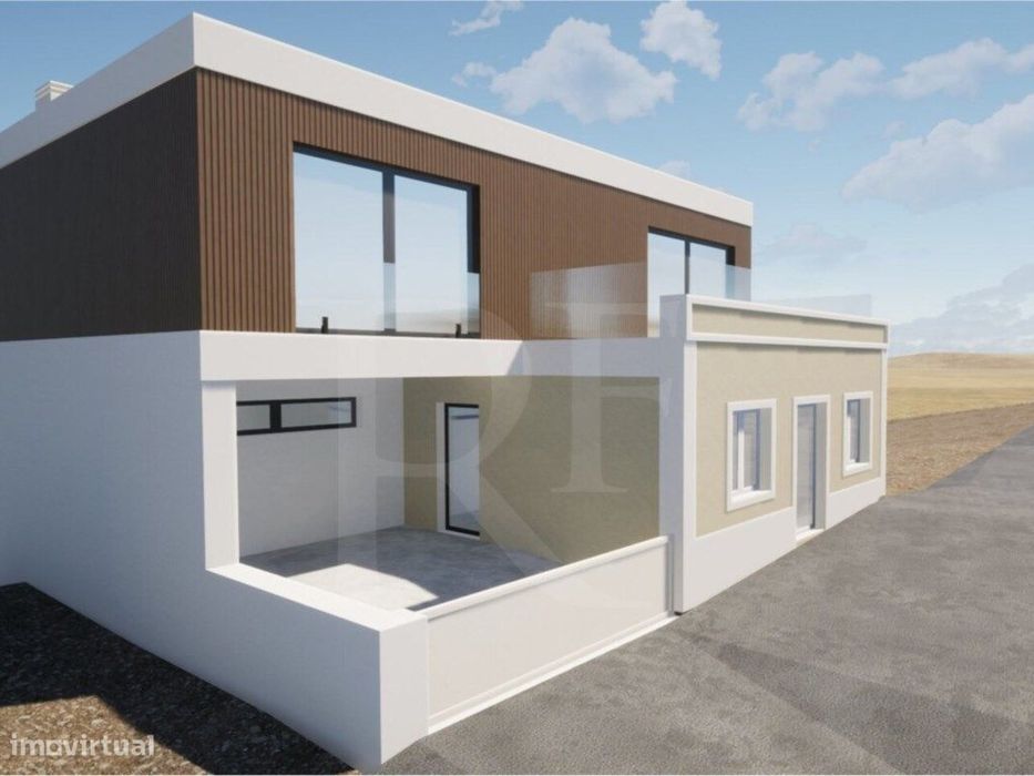 Moradia T3 com projeto aprovado e vista mar na Areia Branca