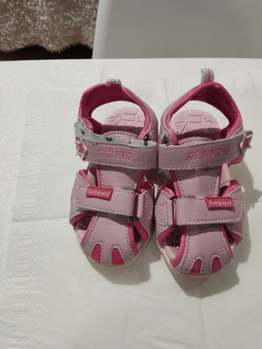 Sandálias menina Beppi, número 24
