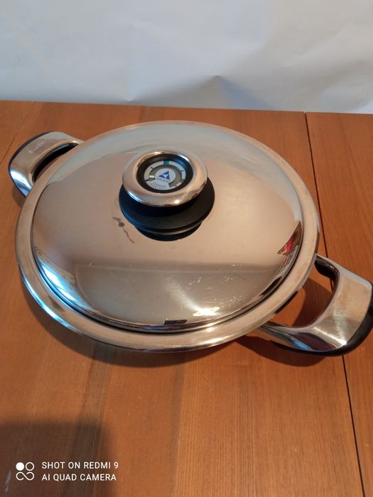 Сковорода сотейник  Bauer 2,7 л.