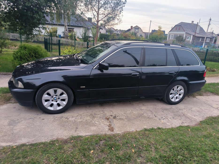 Продам автомобіль марки BMW E39