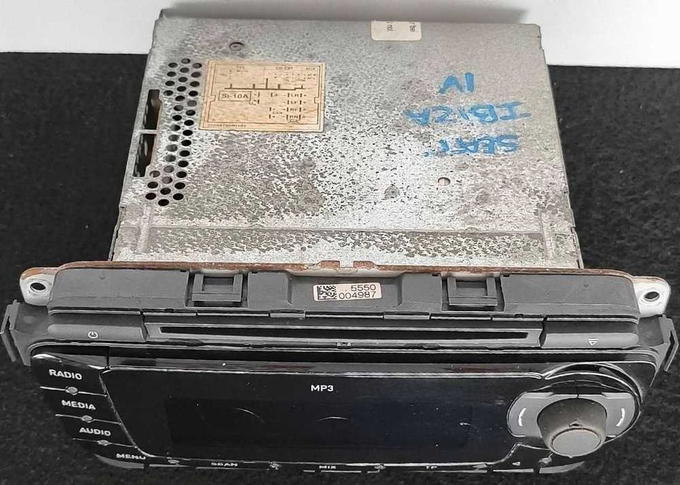 Rádio / Auto Rádio | SEAT