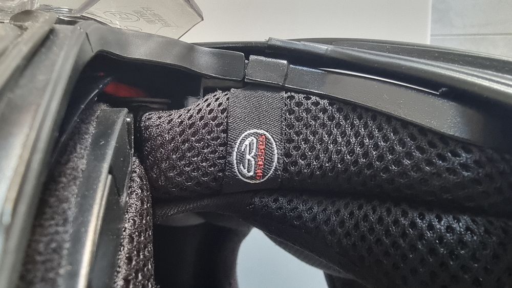 Vendo capacete e casaco de motard