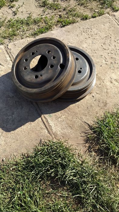 Продам тормозні барабани 350грн