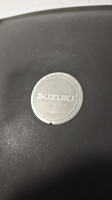 Кофр/ ящик Suzuki GIVI Japan 28L під реставрацію