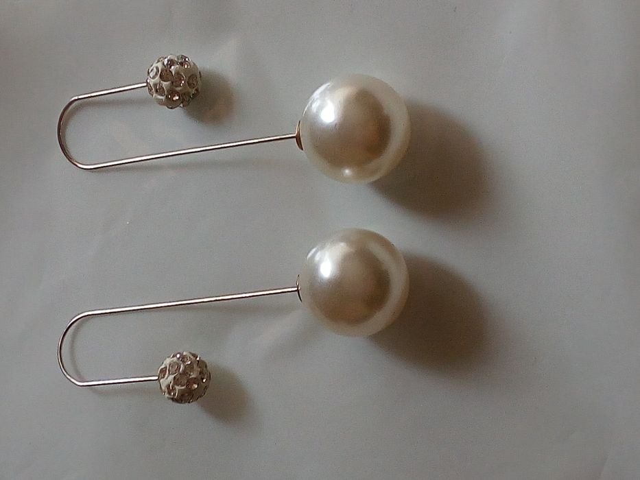 Brincos  elegantes, vários modelos, desde