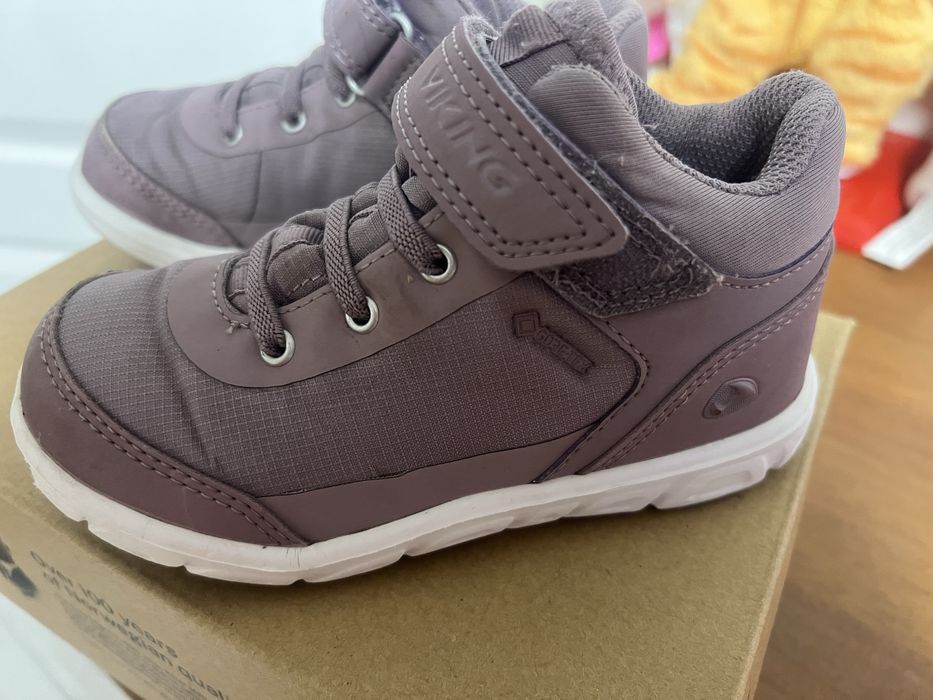 Дитячі черевички фірми Viking