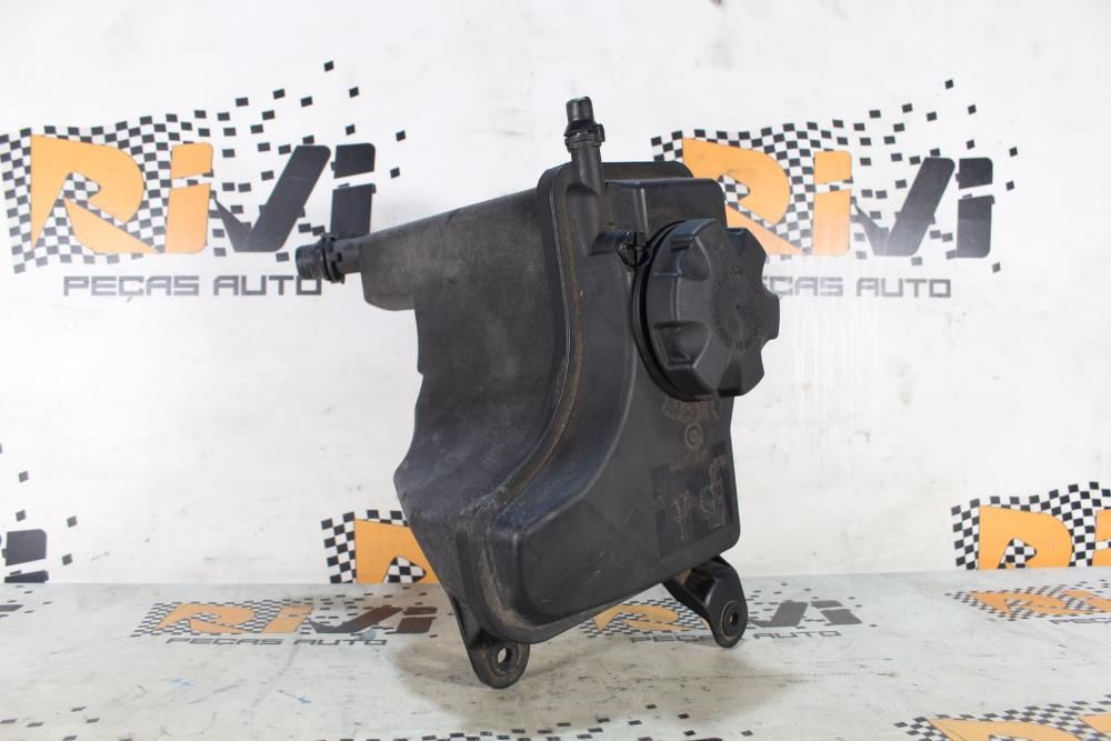 Reservatório / depósito da água / líquido de refrigeração BMW 1 (E87)