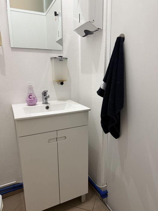 Vendo mobiliario de cabeleireiro 900€ negociavel
