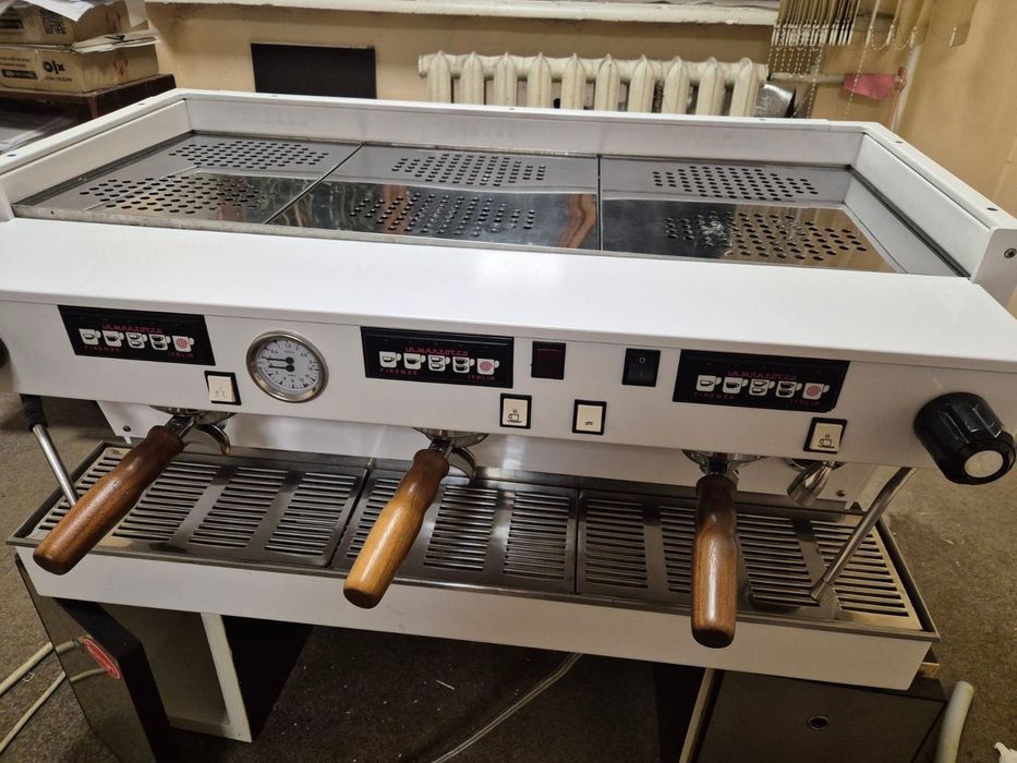 Кавомашина La Marzocco Linea 3 gr