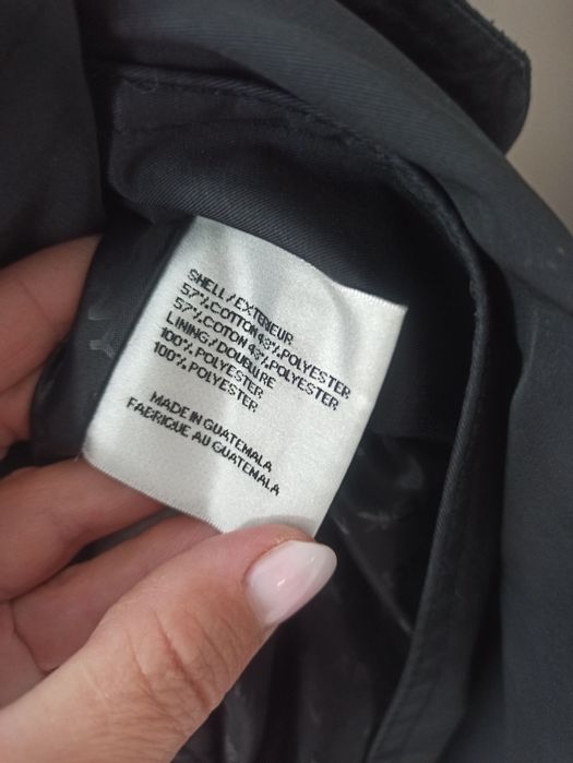 Czarny płaszcz DKNY 38 M wiosna jesień