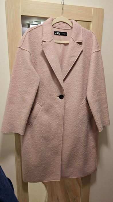 Zara nowy płaszcz damski boucle oversize pudrowy róż M