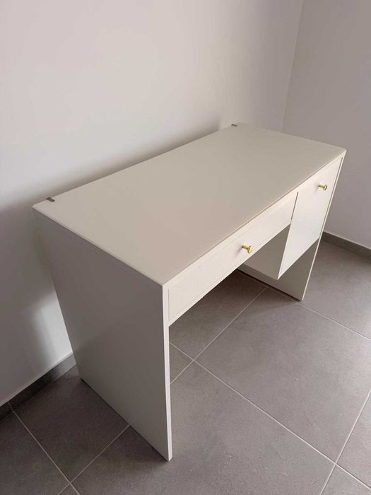 Toucador branco IKEA