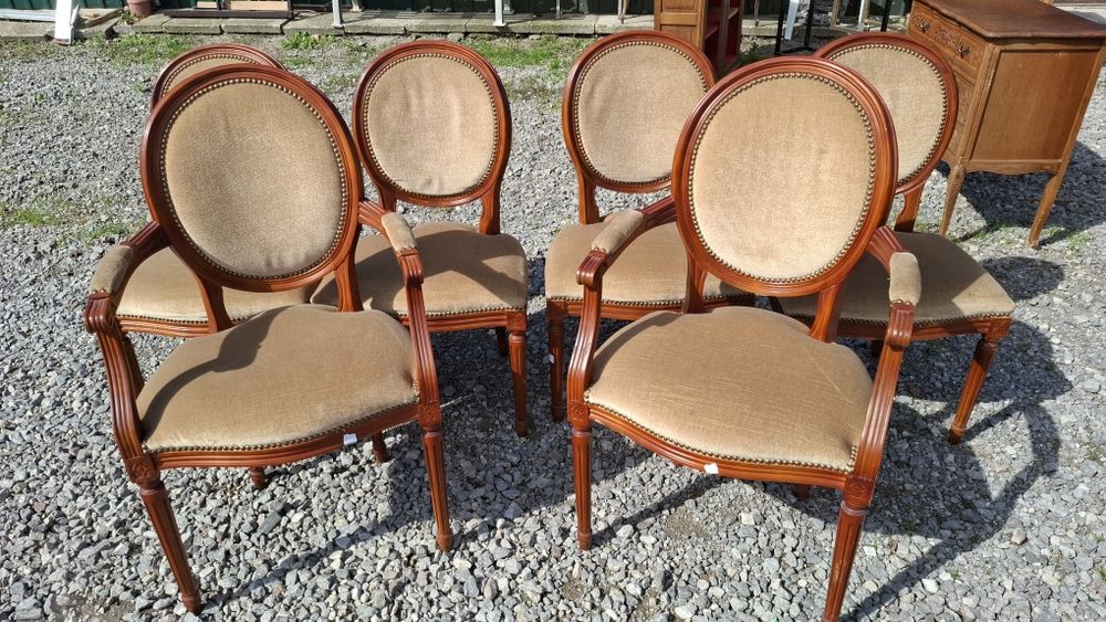 Krzesła ludwikowskie medaliony 6szt