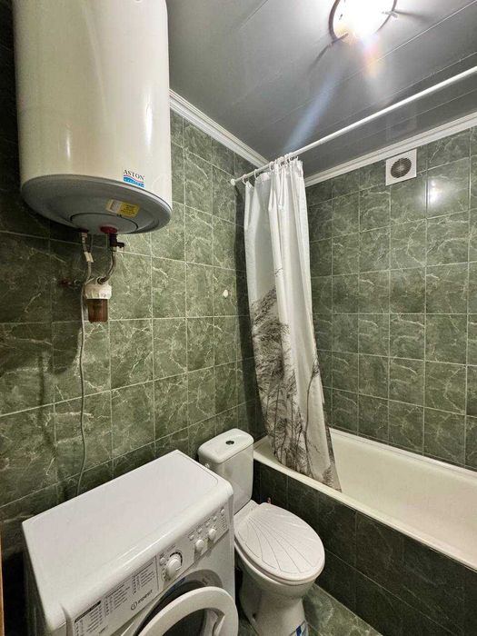 Без% Продаж квартири Чабани Центр 50м2