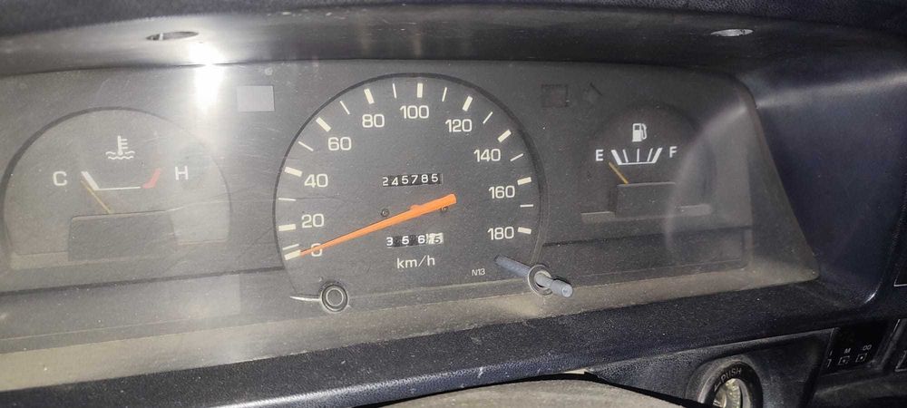 Toyota Hilux 4x4 2.4 Diesel