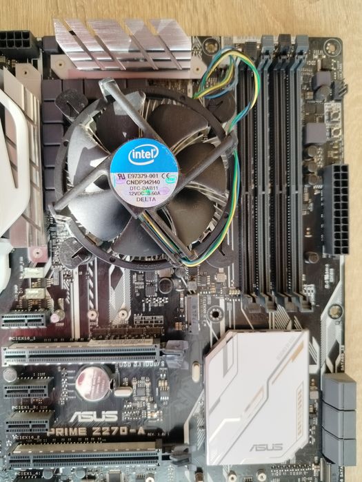 Asus Prime Z270-a z Intel i5 6600