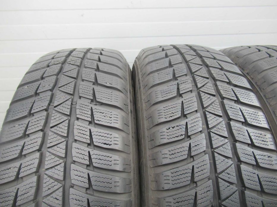Opony zima 4szt FALKEN EUROWINTER HS449 215/70R16 100T 1879