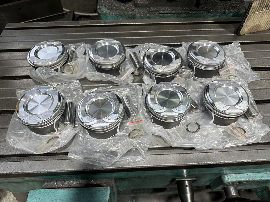 Поршні Mercedes M278