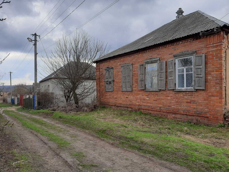 Продам приватизированный участок с ПОСТРОЙКОЙ 4500$