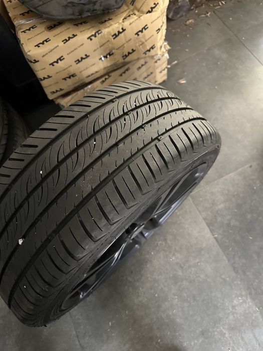 Jantes 18 5x112 com pneus bons