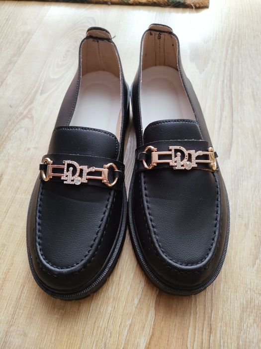 Półbuty , mokasyny czarne  rozm 38