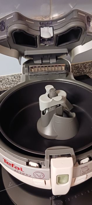 Air fryer tefal como nova