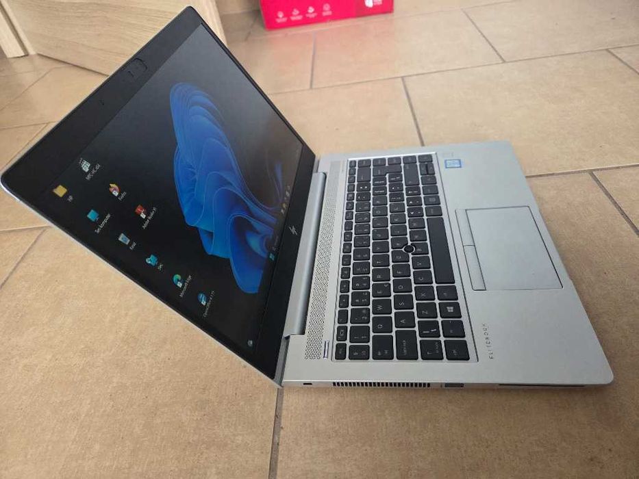 HP Elitebook 14" i5-8265U/16GB/256Nvme gama Profissional