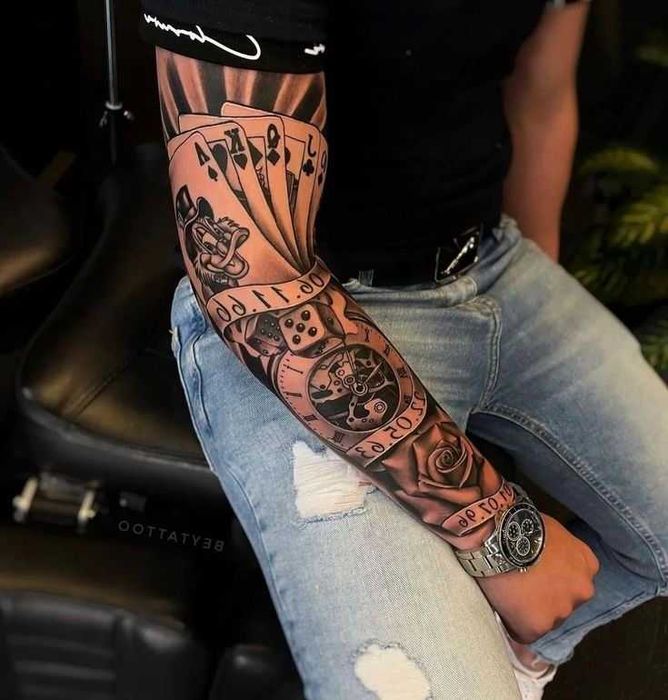 Делаю красивые татуировки и пирсинг в Киеве