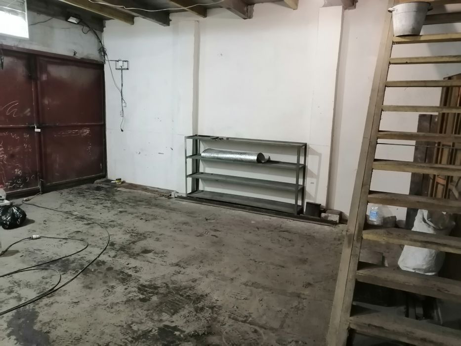 Гараж, Приміщення. Стрийська ,район автовокзалу.