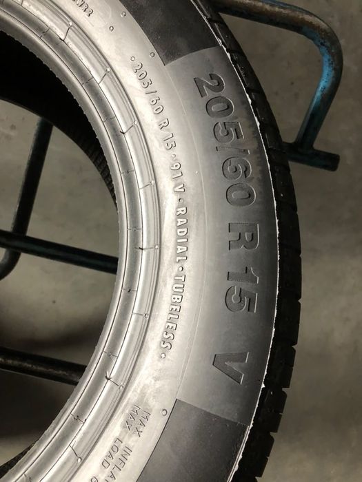 Шини 205/60/15-4 шт Continental  ContiPremiumContact5