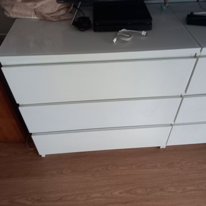 Comoda malm ikea 3 gavetas