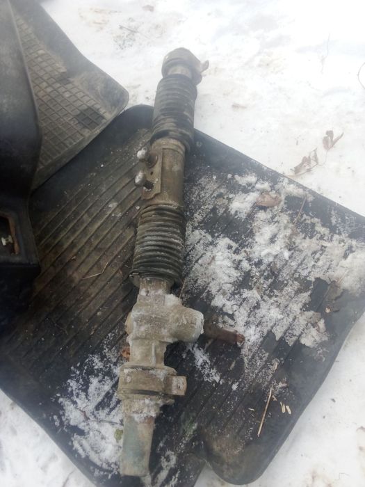 Продається бампер задній