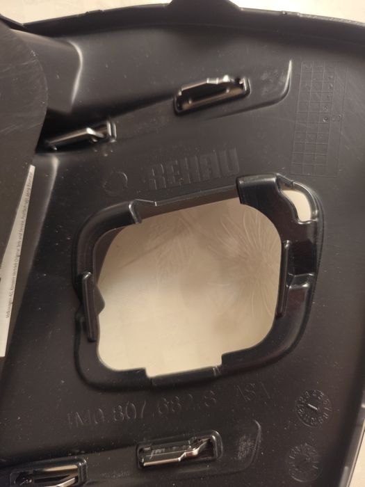 Ришітка переднього бампера ауді Q7 оригінал