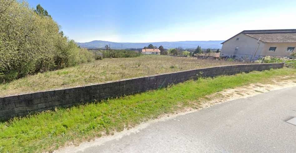 VILELA SECA - Terreno para construção