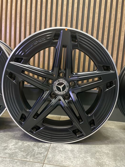 NOWE Oryginalne felgi Mercedes W177 CLA 35amg 19 x 8j ET40