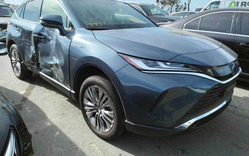 toyota venza к-кт бампер решітка крило капот панель радіатор жалюзі