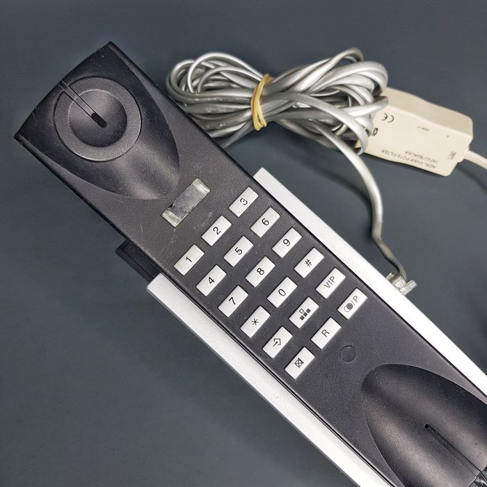 Telefone com fio da marca Spiker