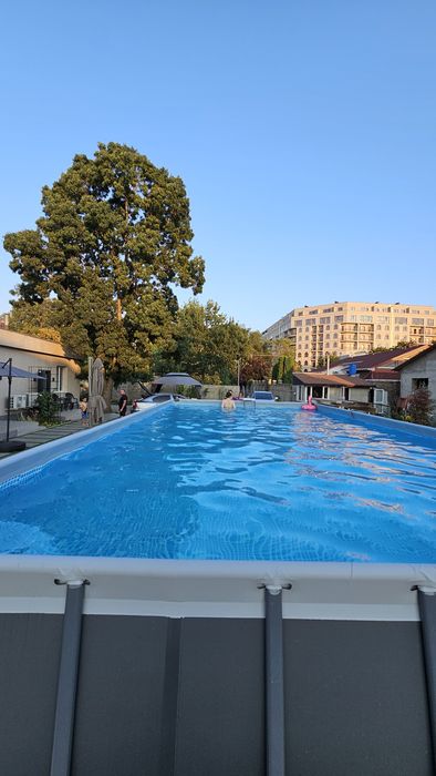 Lux apartments с бассейном возле "Золотого берега"
