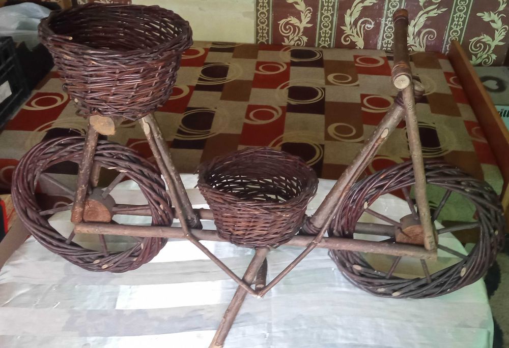 Rower wiklinowy kwietnik doniczka