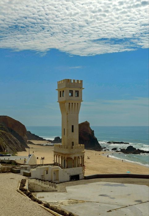 Condominio fechado em Sta X com piscina e campo de tenis
