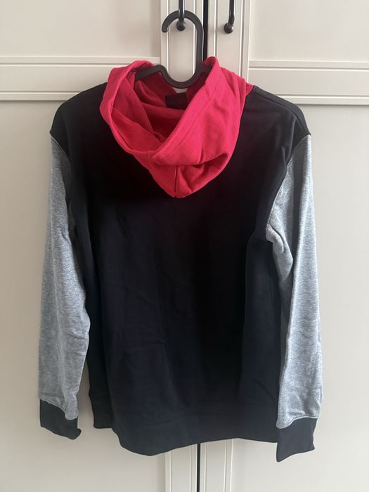 Bluza Jordan r.  L 147-163, 12-13 lat Chłopięca Czarno-czerwona