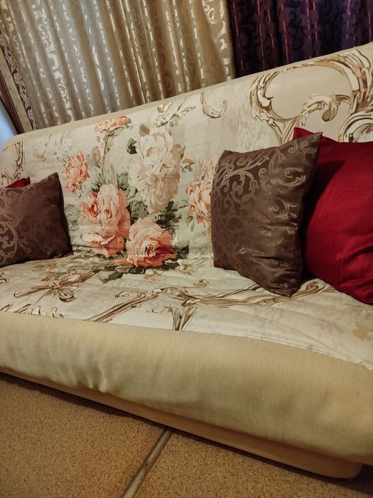 Диван раскладной.Доставка