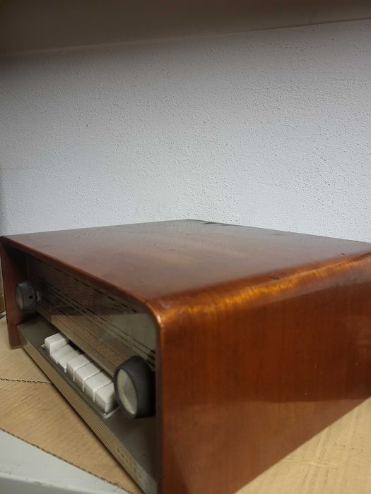 Rádio de Madeira Vintage - Philips A5X83A